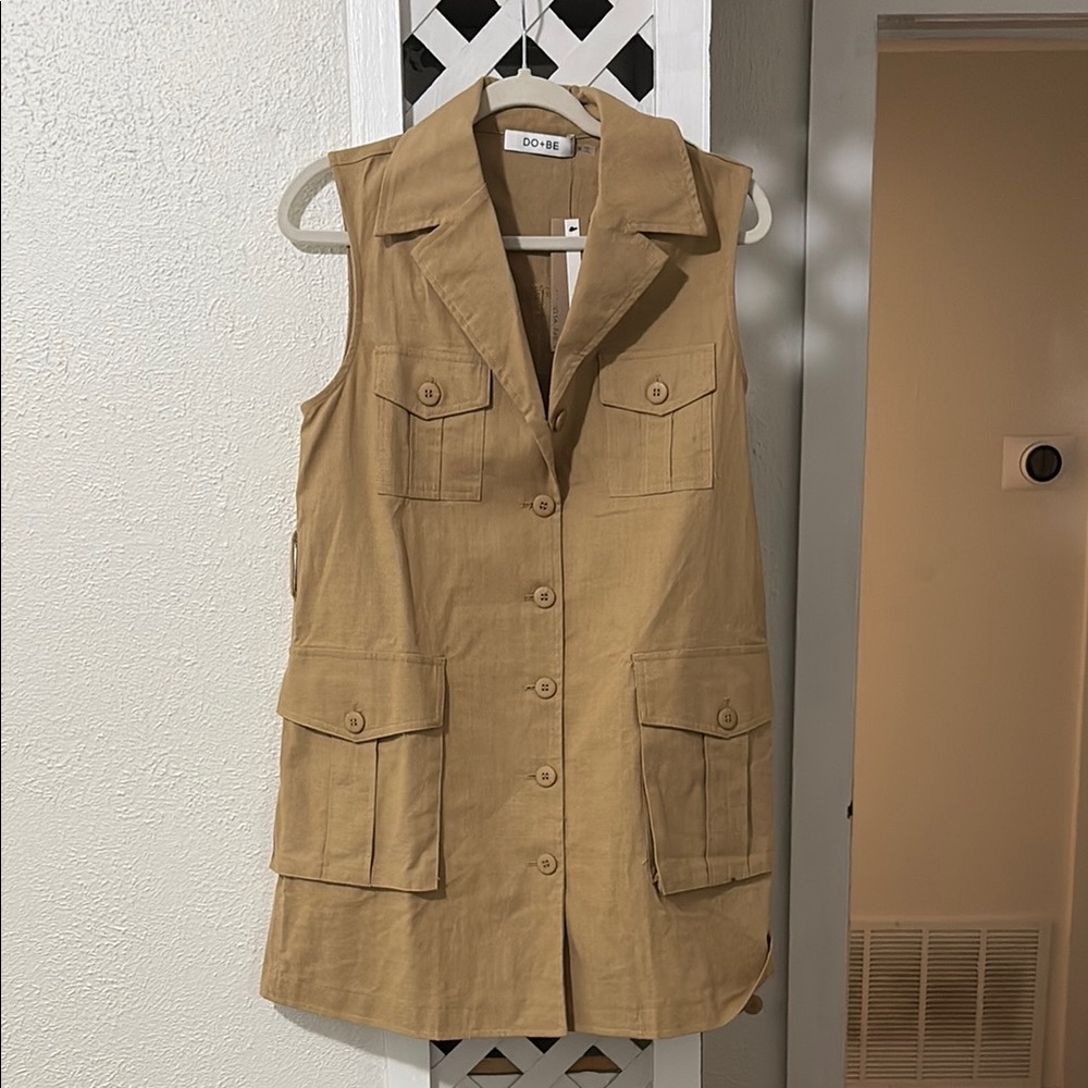 DO+BE Beige Sleeveless Vest